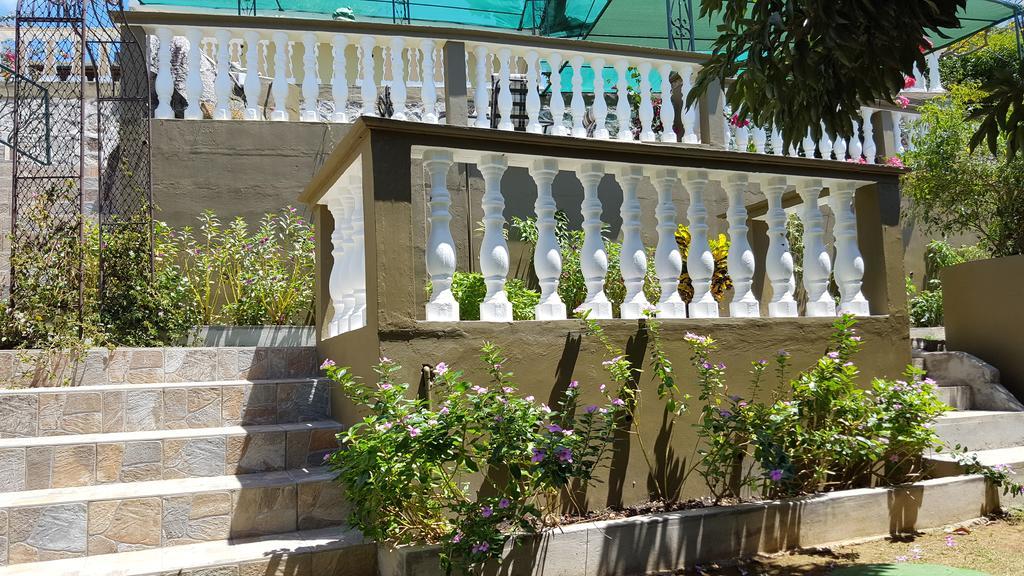 Hibiscus House Seychelles Self Catering Lejlighed Victoria Eksteriør billede